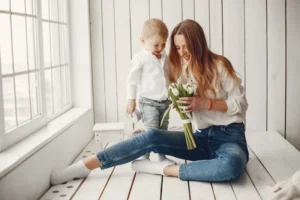 Samska mama: Kako uvesti novega partnerja v življenje otrok?